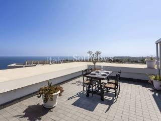 Ampia Terrazza Vista Mare