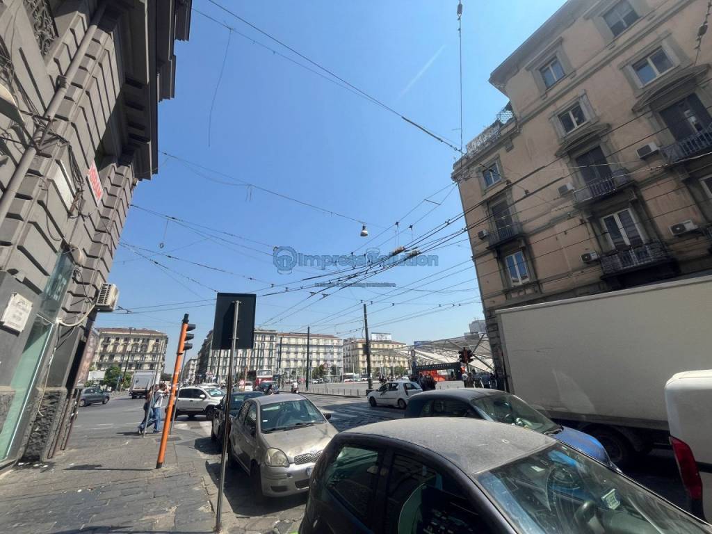 Attività commerciale corso giuseppe garibaldi, tribunali, napoli