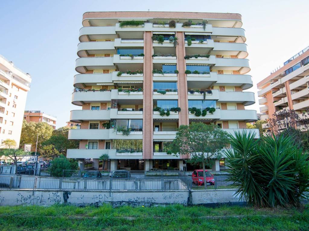 Garage - box viale città d'europa, torrino, roma