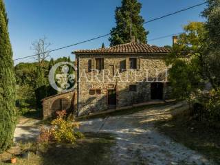 Casale con piscina e terreno a Sinalunga