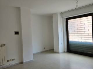 Ingresso con vetrata
