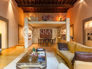 4-room flat via del corso 42, Duomo, Florence