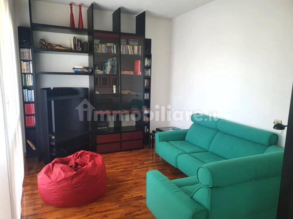 Salone