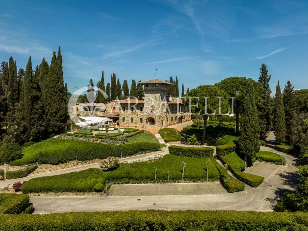 Villa storica con Relais di lusso a San Gimignano