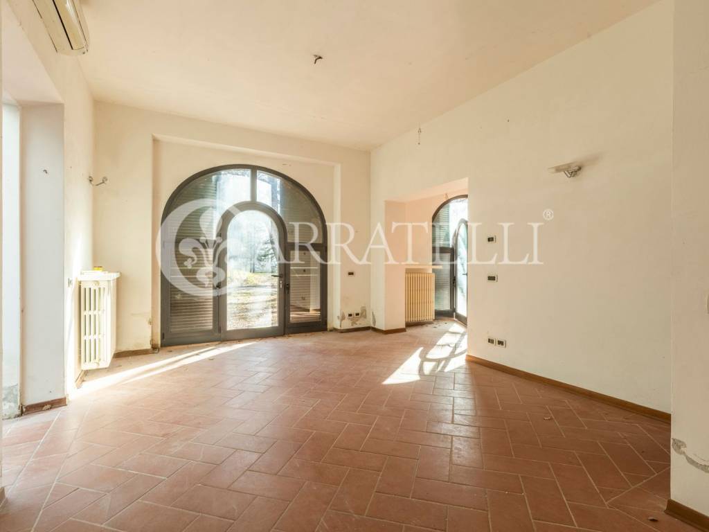 Villa con terreno a San Casciano Val di Pesa