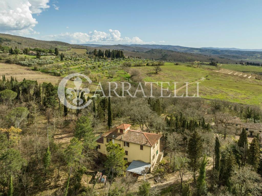 Villa con terreno a San Casciano Val di Pesa