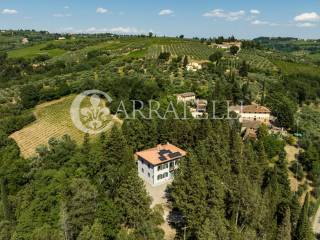 Azienda agricola con terreno e piscina nel Chianti