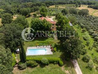 Firenze azienda agricola con agriturismo