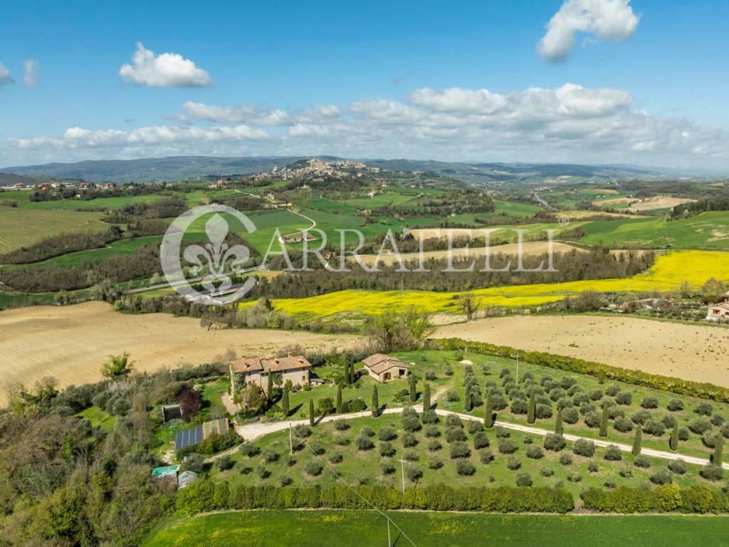 Casale ex torre di avvistamento