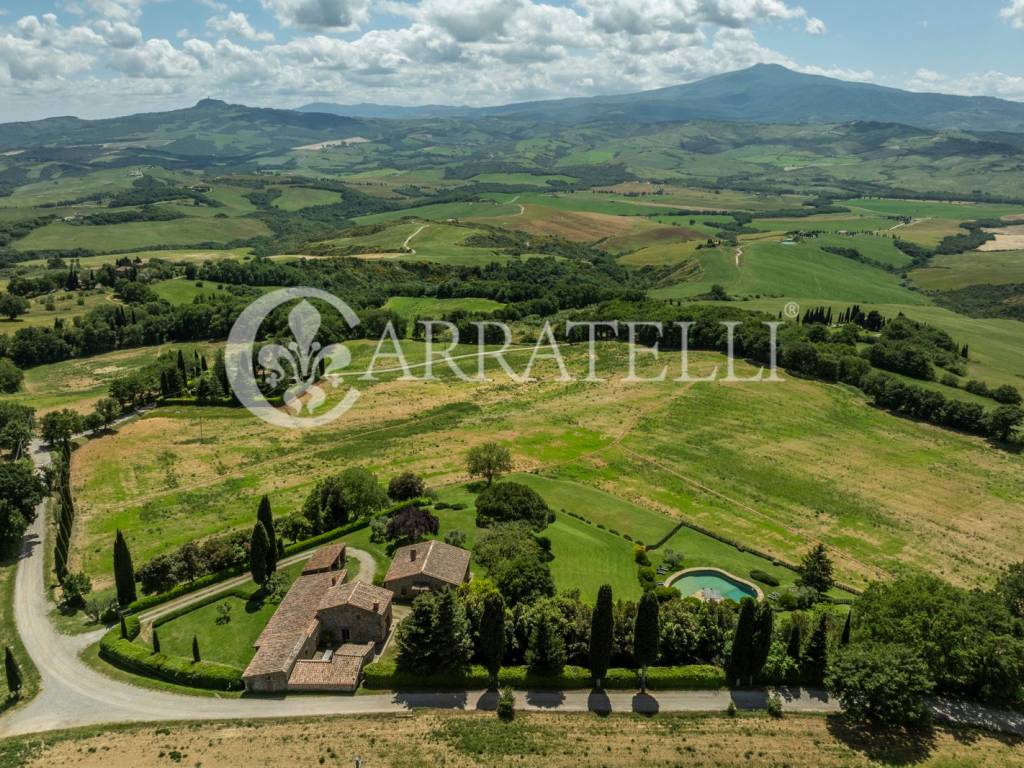 Podere con vista unica sulla Val d Orcia