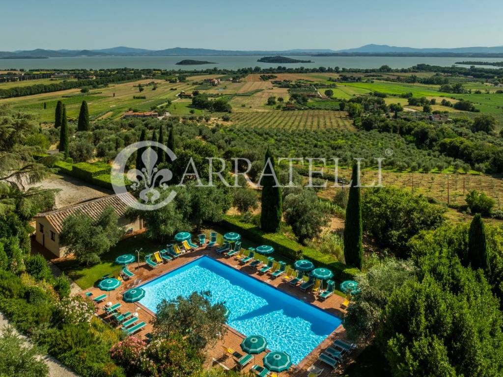 Lago Trasimeno Relais con piscina