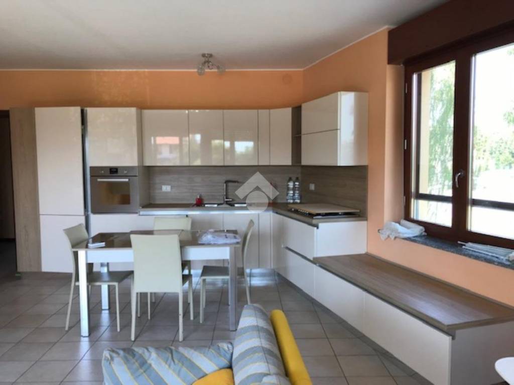 Affitto Appartamento Corbetta. Quadrilocale in via Giuseppe Mazzini 16 ...