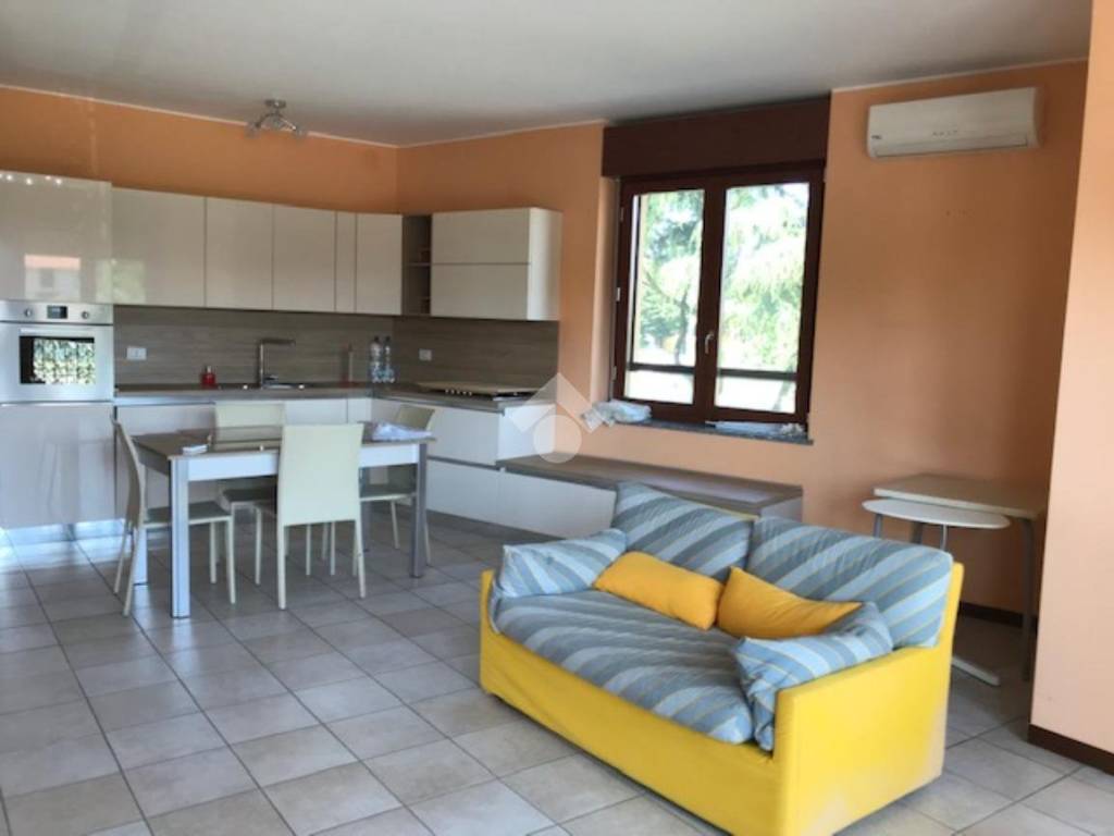 Affitto Appartamento Corbetta. Quadrilocale in via Giuseppe Mazzini 16 ...