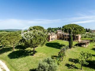 Casale in Mattoni a Siena con Piscina e Terreno, T
