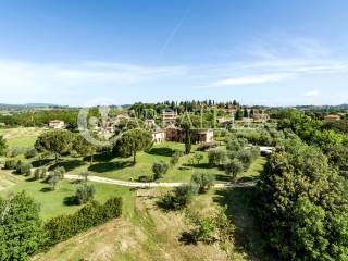 Casale in Mattoni a Siena con Piscina e Terreno, T