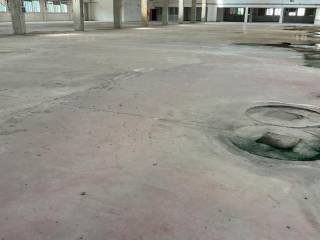 INTERNO