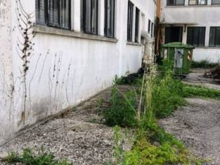 ESTERNO