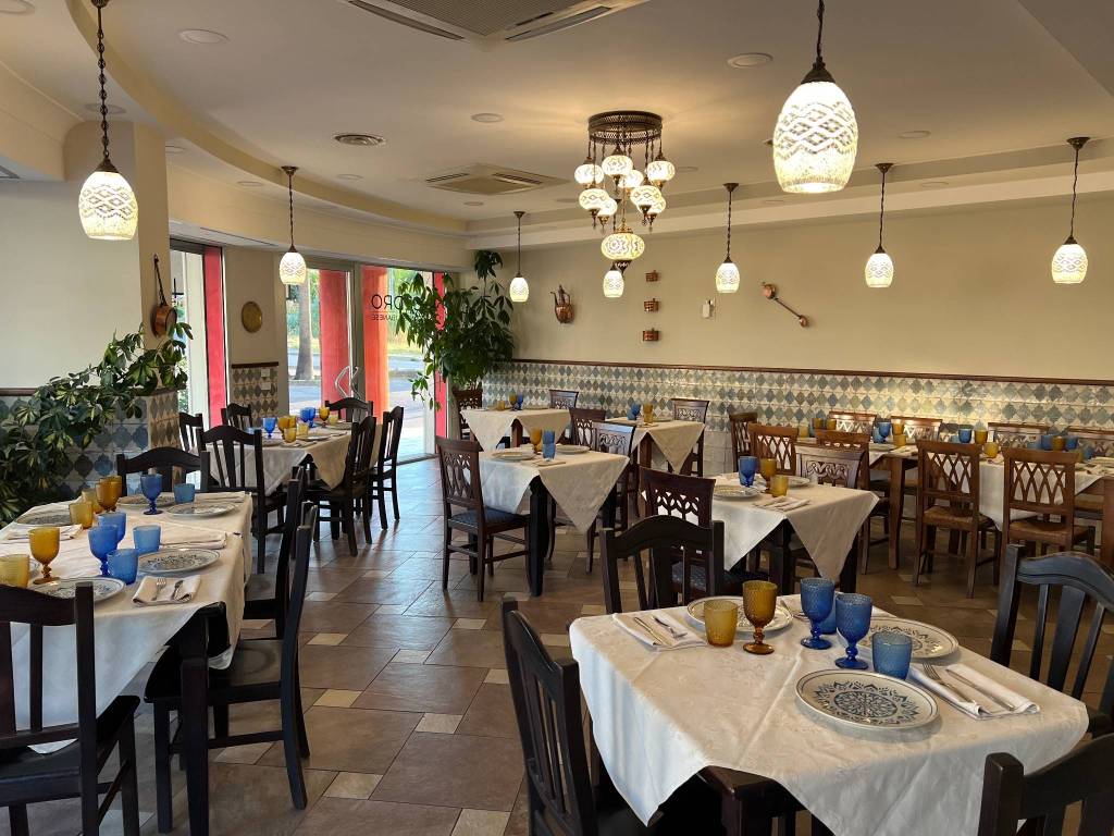 Ristorante via settimo torinese 13, montalto uffugo