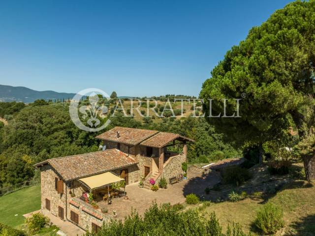 Casale con piscina a Città della Pieve