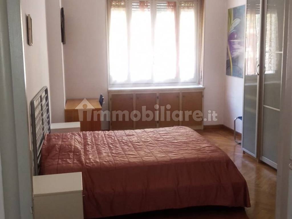 Stanza singola in Crocetta, foto 6 di 9