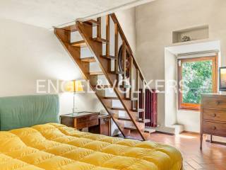 Interno