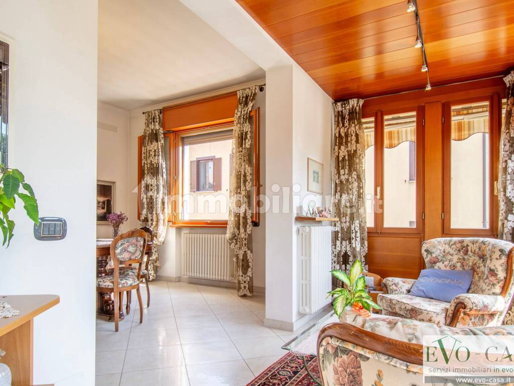 Camera da letto con veranda