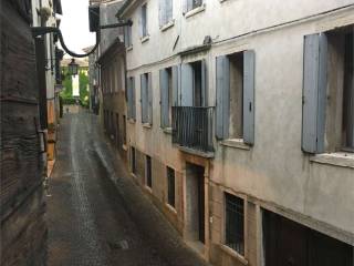 Zona