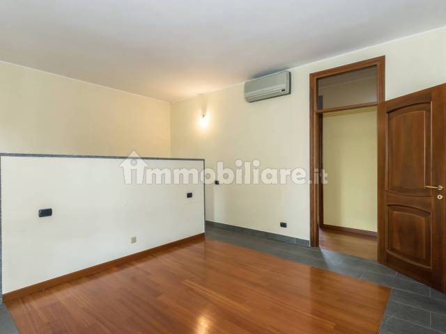 Bellusco Palazzina con 2 appartamenti