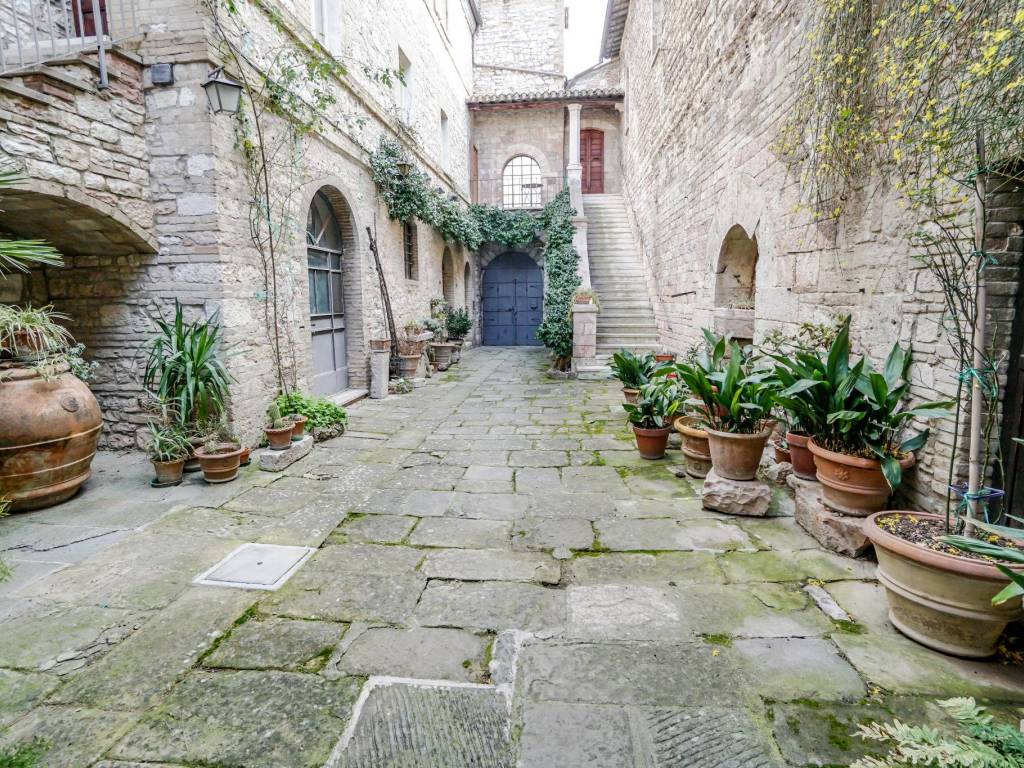 cortile