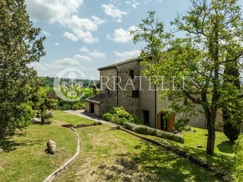 Città della Pieve casale con piscina e terreno