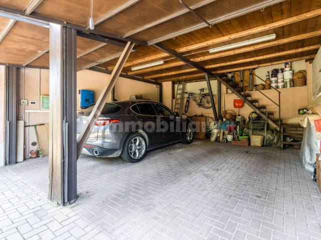 garage