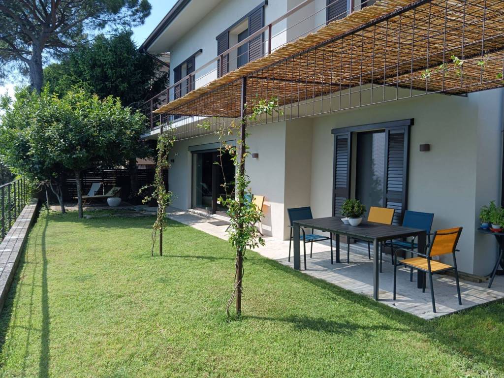 Villa unifamiliare, ottimo stato, 326 m², barcola, trieste