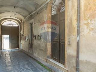 INGRESSO PALAZZO