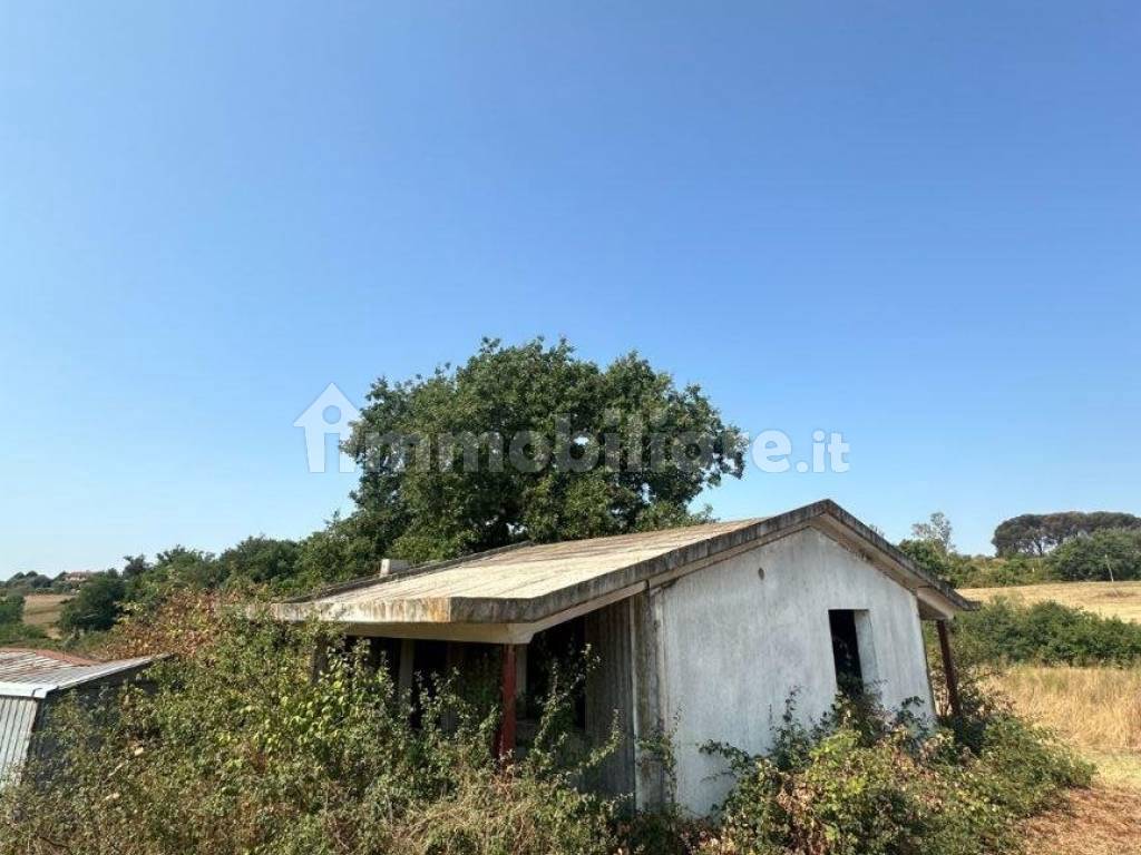 Rystigo Vendita Rustico in via di Santa Cornelia Roma. Da ristrutturare, 85 m² ...