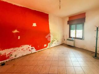 INTERNO