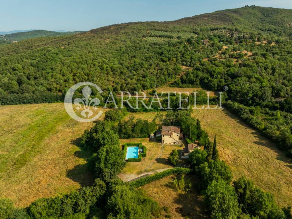 Casale con piscina e dépendance a Civitella