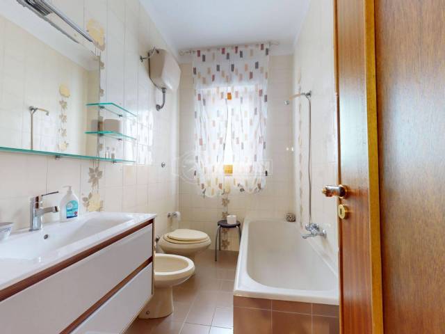 16 BAGNO