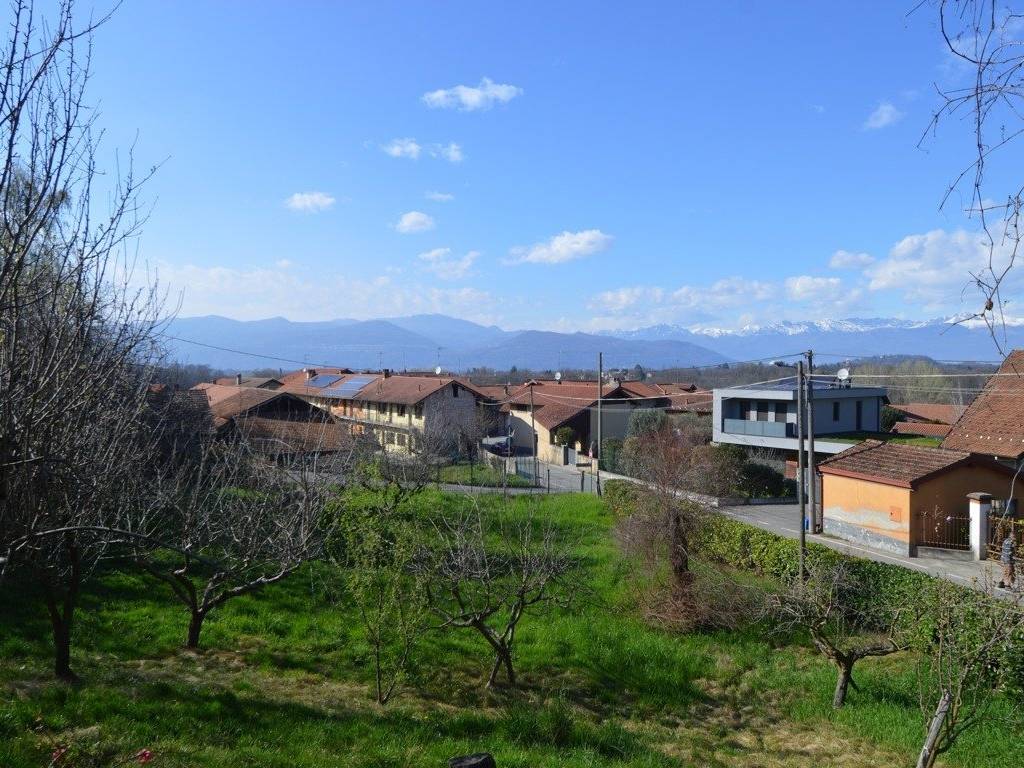 Terreno edificabile via sant'ambrogio, capronno, angera