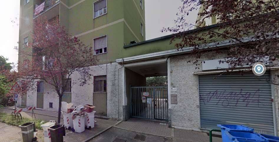 Laboratorio all'asta via umberto tagliabue, 36, desio