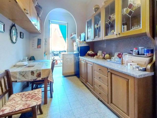 6A-Via-Marchese-Visconti-Kitchen