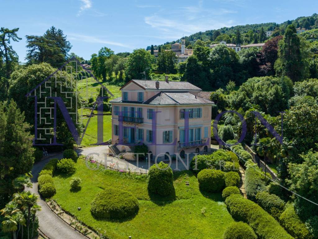 Villa unifamiliare via alessandro manzoni 2, centro, stresa