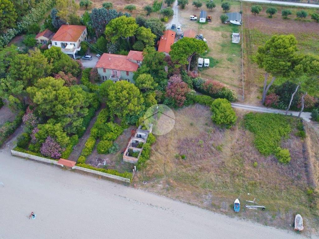 vendita-villa-unifamiliare-in-localita-cologna-spiaggia-roseto-degli