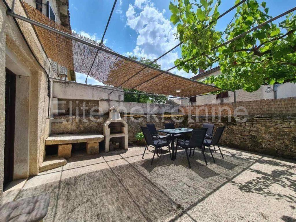 Terraced house, Sale, Svetvincenat, Foli