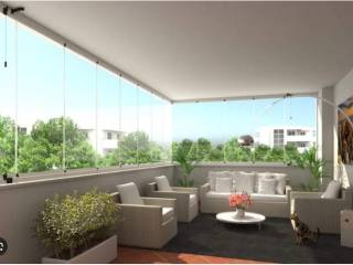 BALCONE CON LOGGIA