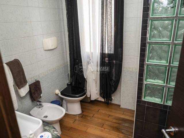 03 via Cicerone bagno -001