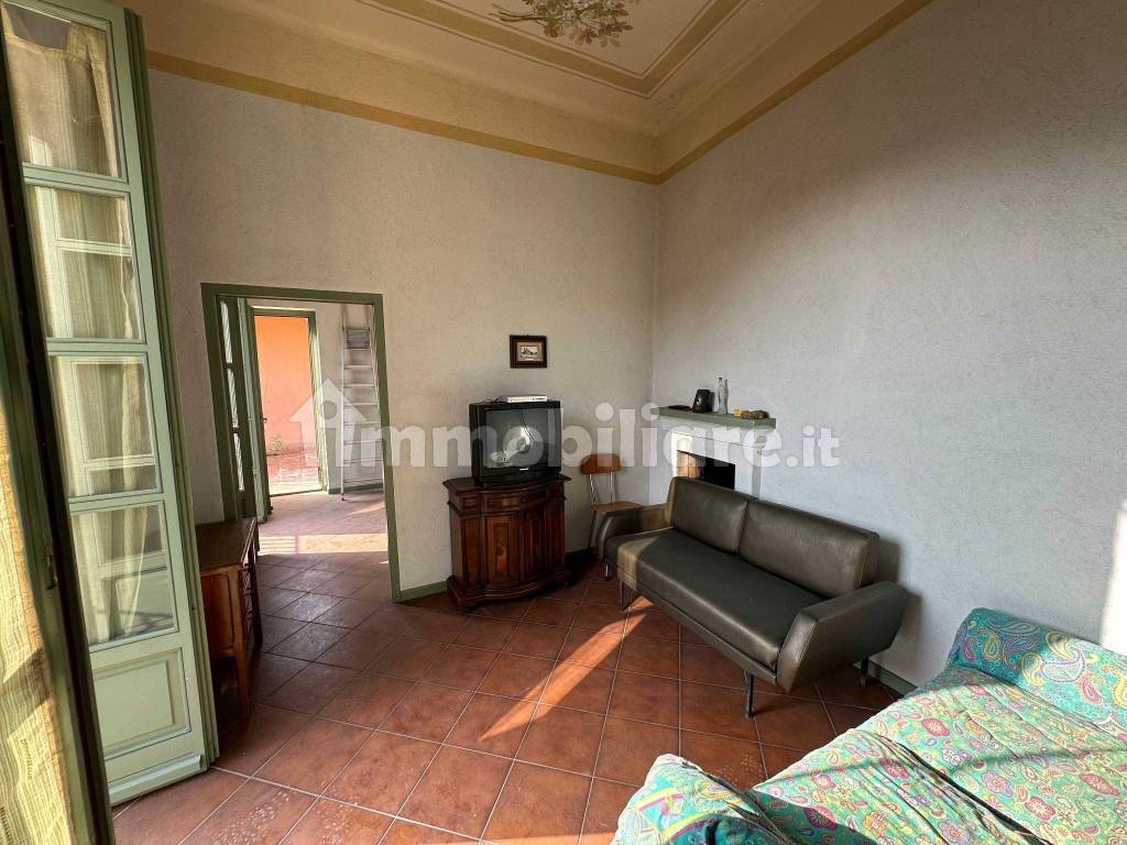 Salone
