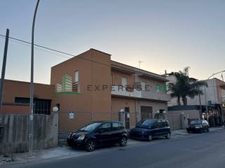 Esterno