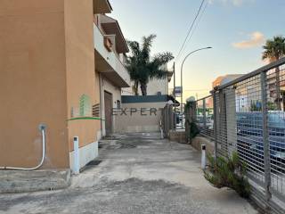 Esterno