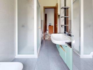 Via-Piccoli-170000-Bathroom