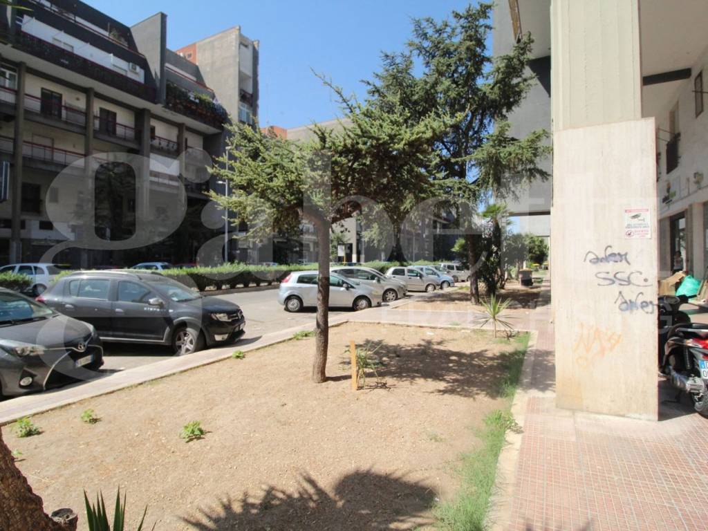 Esterno